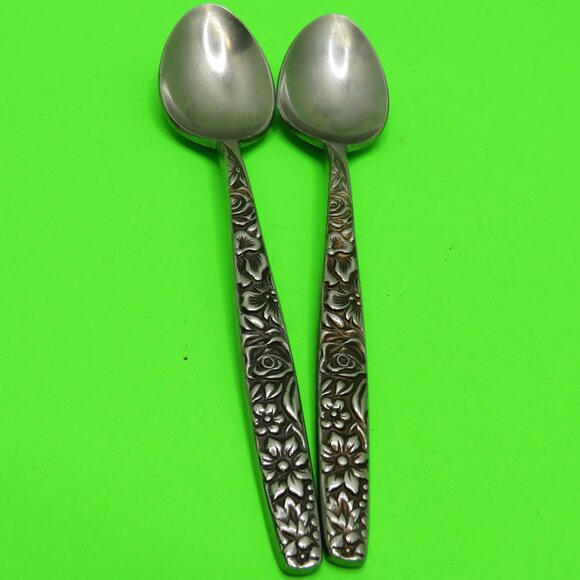 EKCO Eterna Las Palmas Stainless Spoons (2) Made in Japan Black Accent Floral - Picture 1 of 4